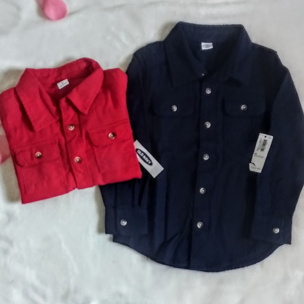 2 Old Navy flannel shirts